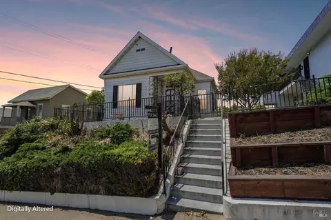 Exterior - 517 Branciforte St, Vallejo, CA 94590 photo 2 of 18