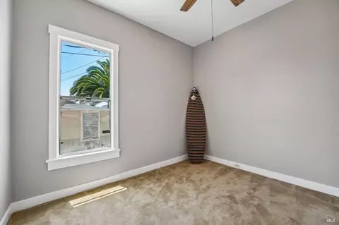 Bedroom - 517 Branciforte St, Vallejo, CA 94590 photo 2 of 5