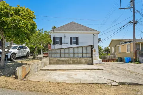 Exterior - 517 Branciforte St, Vallejo, CA 94590 photo 7 of 18