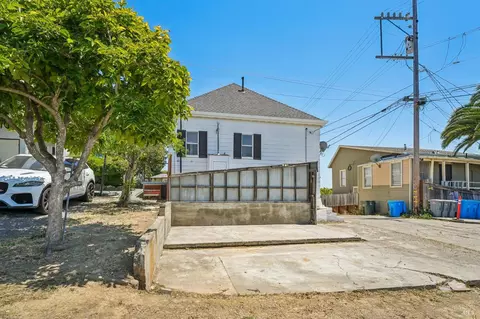 Exterior - 517 Branciforte St, Vallejo, CA 94590 photo 6 of 18
