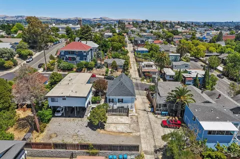 View/Area - 517 Branciforte St, Vallejo, CA 94590 photo 12 of 14