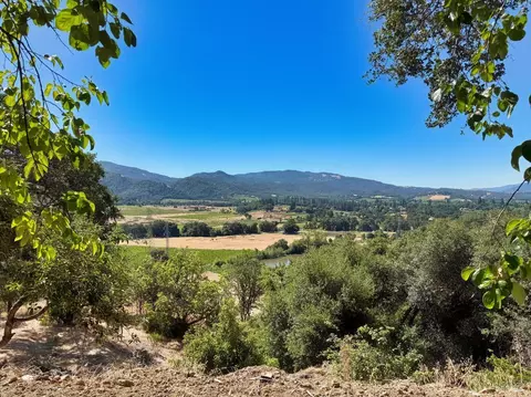 View/Area - 1979 Ridge Rd, Ukiah, CA 95482 photo 1 of 2