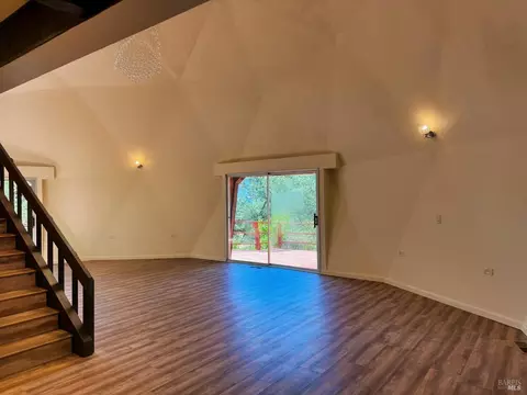 Living - 1979 Ridge Rd, Ukiah, CA 95482 photo 1 of 8