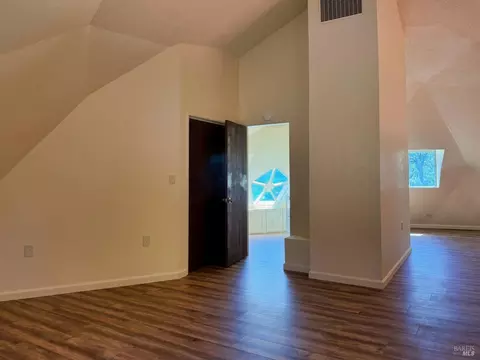 Entry Way - 1979 Ridge Rd, Ukiah, CA 95482 photo 1 of 1
