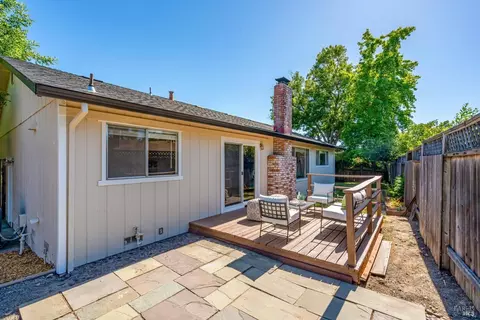 Exterior - 6834 Montecito Ct, Santa Rosa, CA 95409 photo 8 of 11