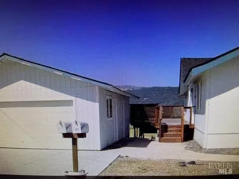 111 Church Ln, Cloverdale, CA 95425 photo 2