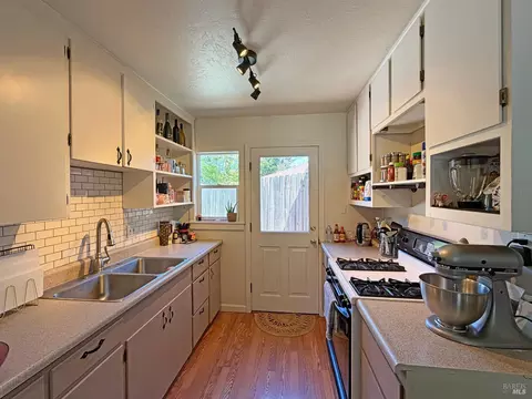 Kitchen - 404 Plum St, Ukiah, CA 95482 photo 1 of 2