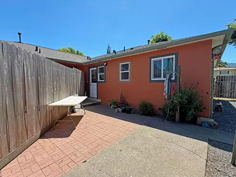 Exterior - 404 Plum St, Ukiah, CA 95482 photo 6 of 10