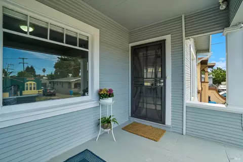 1612 Napa St, Vallejo, CA 94590 photo 6