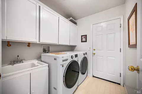 Other - 9139 Piccadilly Cir, Windsor, CA 95492 photo 13 of 15