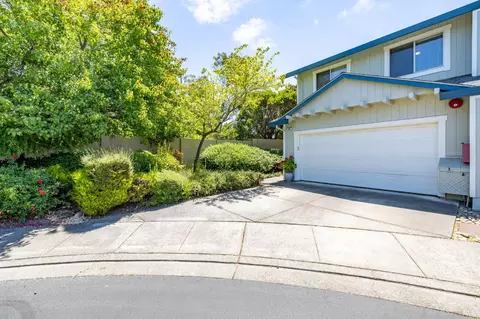 39 Meridian Cir, Rohnert Park, CA 94928