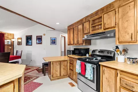 8009 Cliffrose St, Windsor, CA 95492 photo 15
