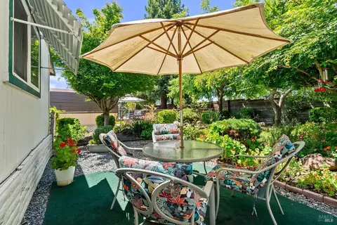 8009 Cliffrose St, Windsor, CA 95492 photo 36