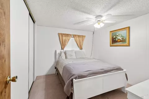 8009 Cliffrose St, Windsor, CA 95492 photo 18
