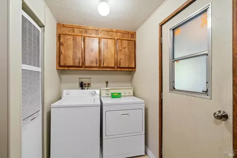 8009 Cliffrose St, Windsor, CA 95492 photo 17