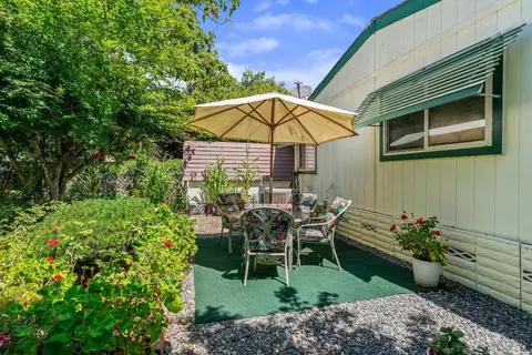 8009 Cliffrose St, Windsor, CA 95492 photo 28