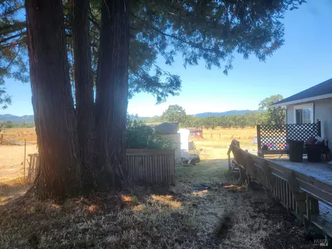 Exterior - 22620 Eastside Rd, Willits, CA 95490 photo 6 of 10