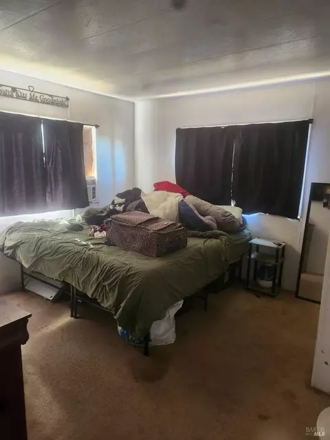 Bedroom - 22620 Eastside Rd, Willits, CA 95490 photo 3 of 3