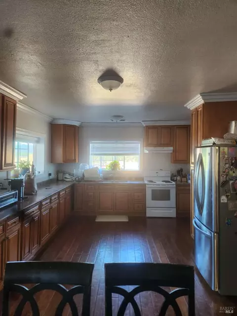 Kitchen - 22620 Eastside Rd, Willits, CA 95490 photo 1 of 2