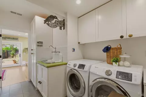 Other - 2512 Macgregor Ct, Napa, CA 94558 photo 4 of 5