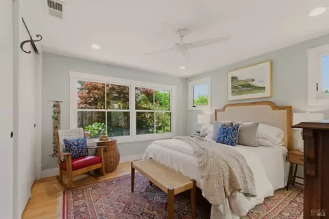 Bedroom - 2512 Macgregor Ct, Napa, CA 94558 photo 1 of 6