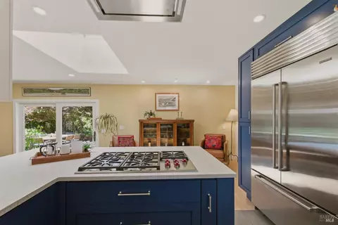 Kitchen - 2512 Macgregor Ct, Napa, CA 94558 photo 5 of 8