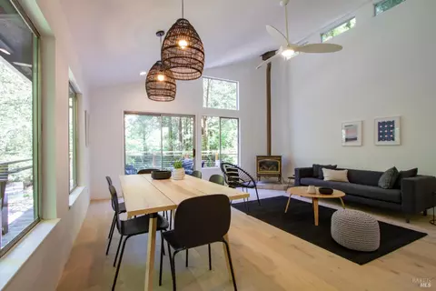 Dining - 8201 Tyrone Rd, Monte Rio, CA 95462 photo 2 of 4
