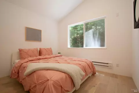 Bedroom - 8201 Tyrone Rd, Monte Rio, CA 95462 photo 5 of 6