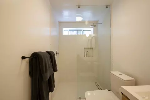 Bath - 8201 Tyrone Rd, Monte Rio, CA 95462 photo 3 of 3