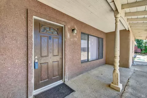 Exterior - 3370 Cotting Ln, Vacaville, CA 95688 photo 2 of 25