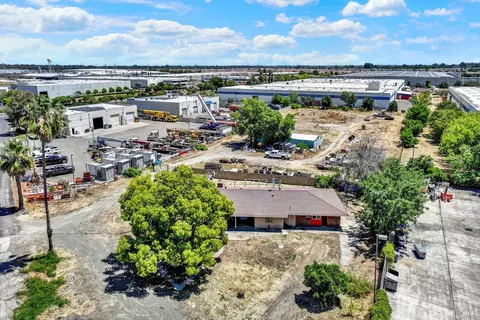 View/Area - 3370 Cotting Ln, Vacaville, CA 95688 photo 7 of 15