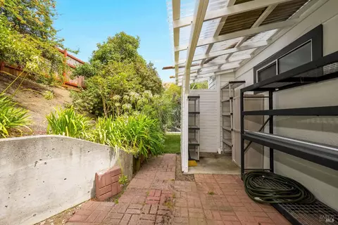 Exterior - 260 Windsor Way, Vallejo, CA 94591 photo 4 of 8