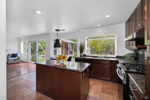 Kitchen - 260 Windsor Way, Vallejo, CA 94591 photo 1 of 3