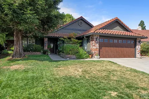 Exterior - 124 Pepperell Ct, Vacaville, CA 95688 photo 7 of 7