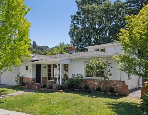 208 Brookside Dr, San Anselmo, CA 94960