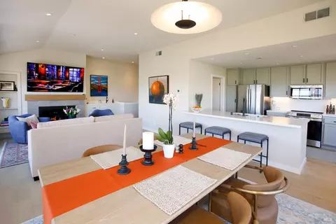 Dining - 34 Laurel Dr, Corte Madera, CA 94925 photo 1 of 2