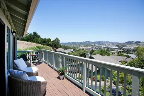 34 Laurel Dr, Corte Madera, CA 94925