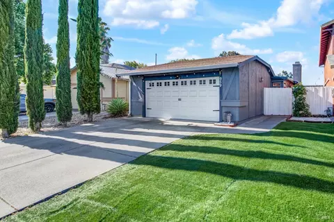 959 Matthew Ct, Fairfield, CA 94533