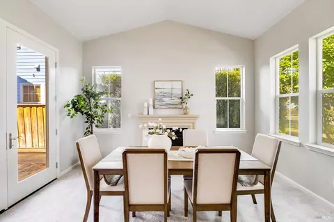 Dining - 438 E Poplar St, Vallejo, CA 94592 photo 1 of 3