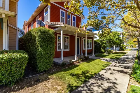 Exterior - 438 E Poplar St, Vallejo, CA 94592 photo 6 of 8