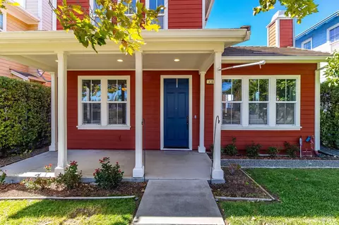 Exterior - 438 E Poplar St, Vallejo, CA 94592 photo 7 of 8
