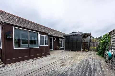 Exterior - 1135 Bay View St, Bodega Bay, CA 94923 photo 4 of 11