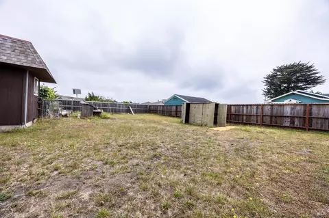 Exterior - 1135 Bay View St, Bodega Bay, CA 94923 photo 9 of 11