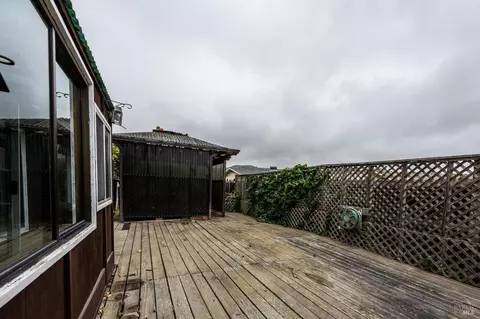 Exterior - 1135 Bay View St, Bodega Bay, CA 94923 photo 5 of 11