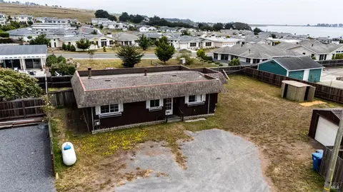 1135 Bay View St, Bodega Bay, CA 94923