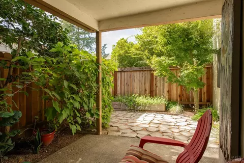 Exterior - 225 2nd St E #7, Sonoma, CA 95476 photo 5 of 6