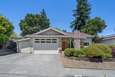 1008 West St, Petaluma, CA 94952