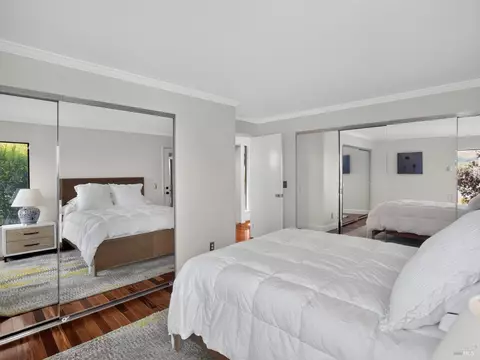 Bedroom - 101 Headlands Ct, Sausalito, CA 94965 photo 1 of 2