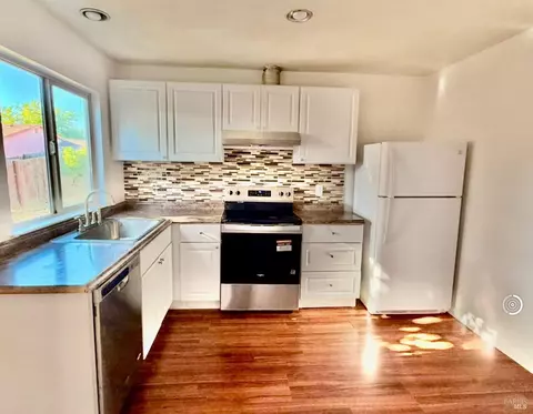 Kitchen - 446 Whitney Ave, Vallejo, CA 94589 photo 1 of 2