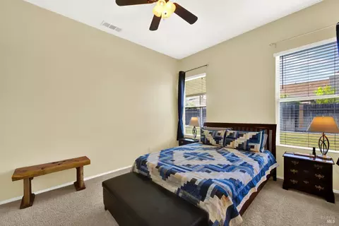 Bedroom - 525 Schooner Ridge Dr, Dixon, CA 95620 photo 2 of 5